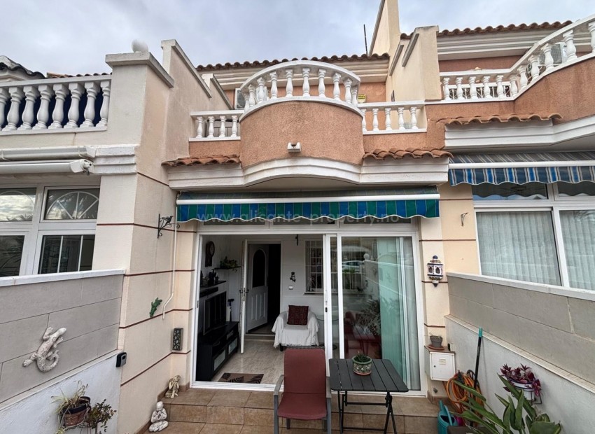 Bungalow en Doña Pepa