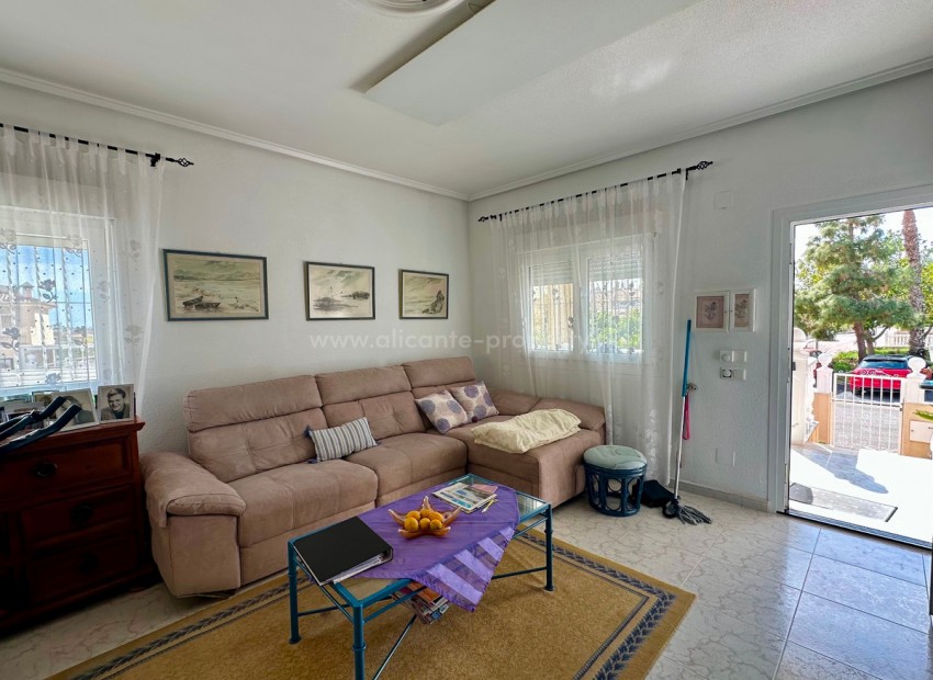Bungalow en Doña Pepa