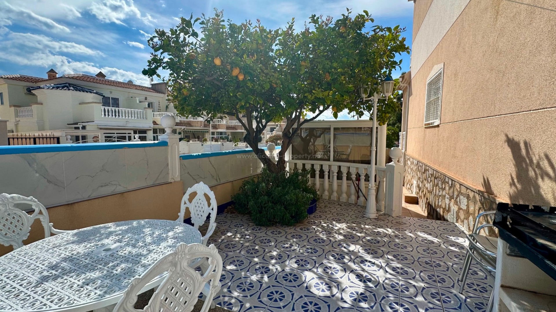 Bungalow en Doña Pepa