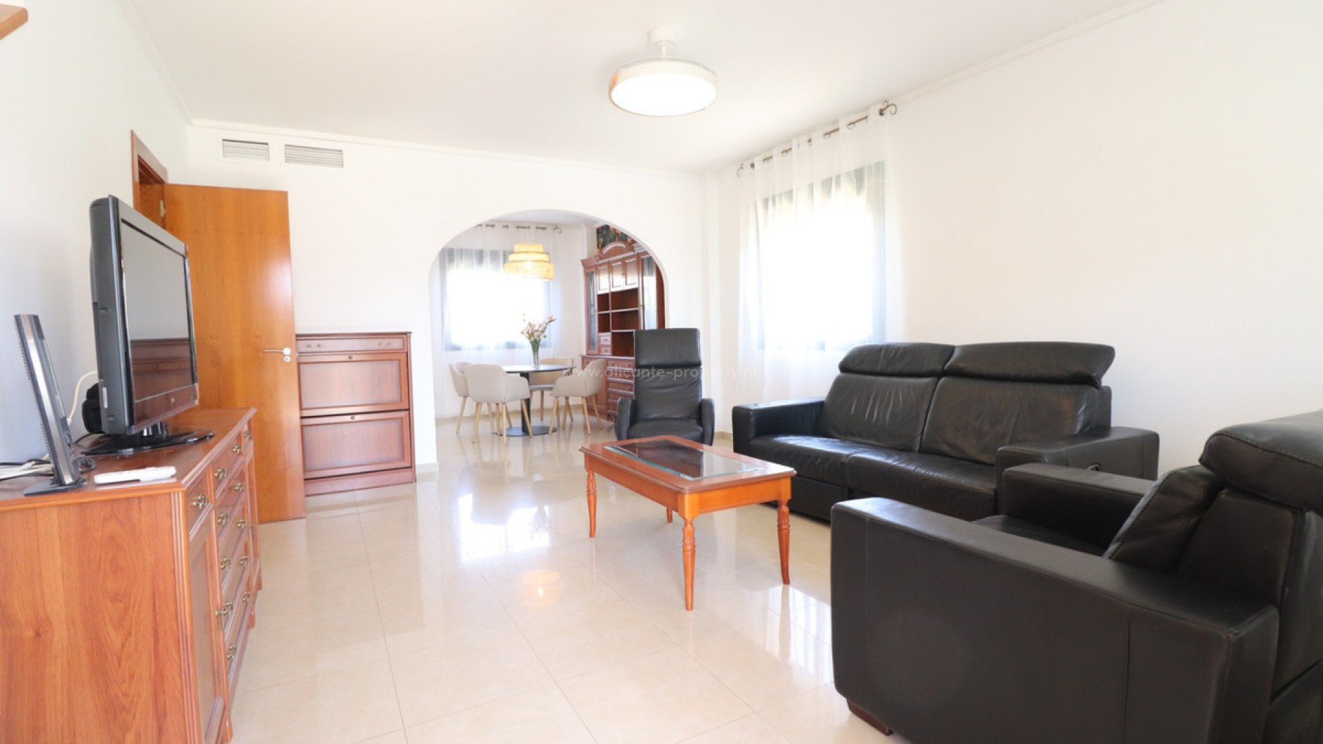 Bungalow en Doña Pepa