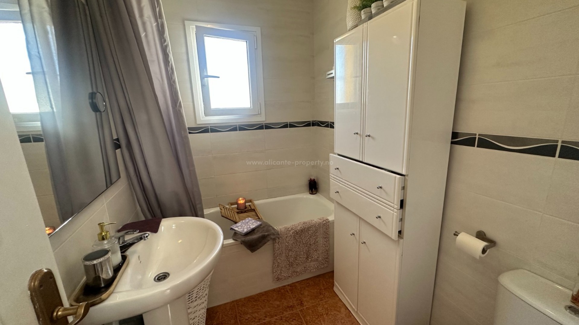 Bungalow en Entre Naranjos