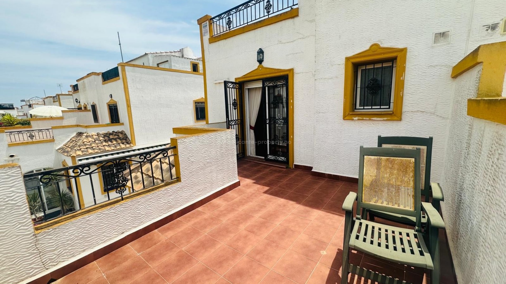 Bungalow en Entre Naranjos