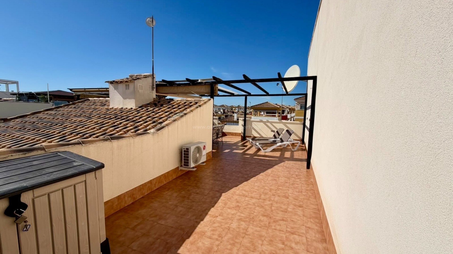Bungalow en Entre Naranjos