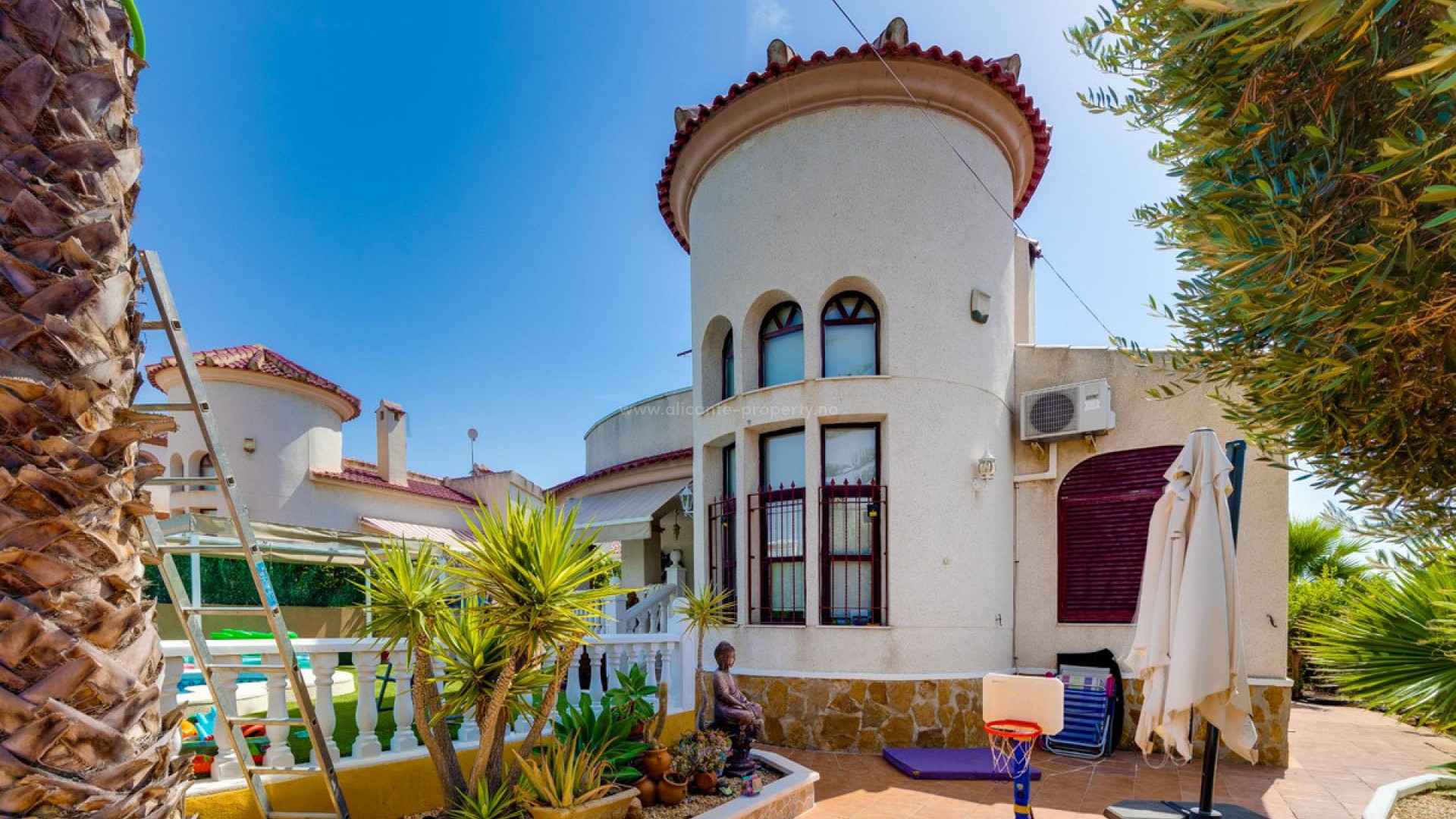 Bungalow en La Marina
