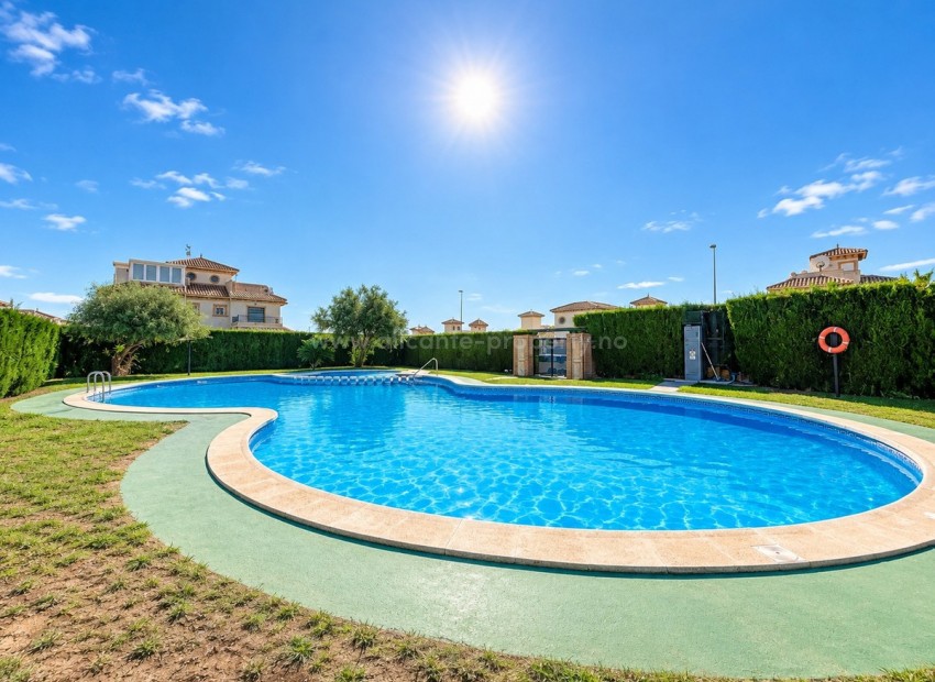 Bungalow en La Zenia