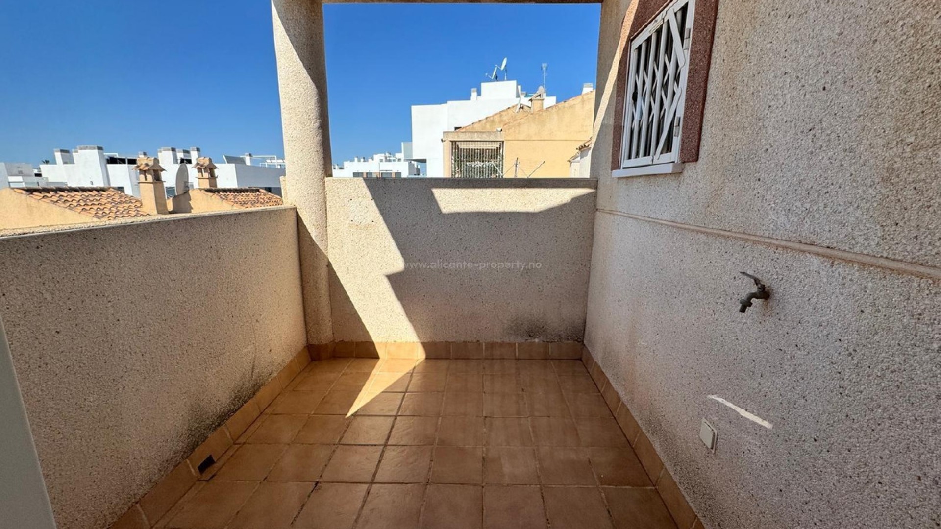 Bungalow en Las Filipinas