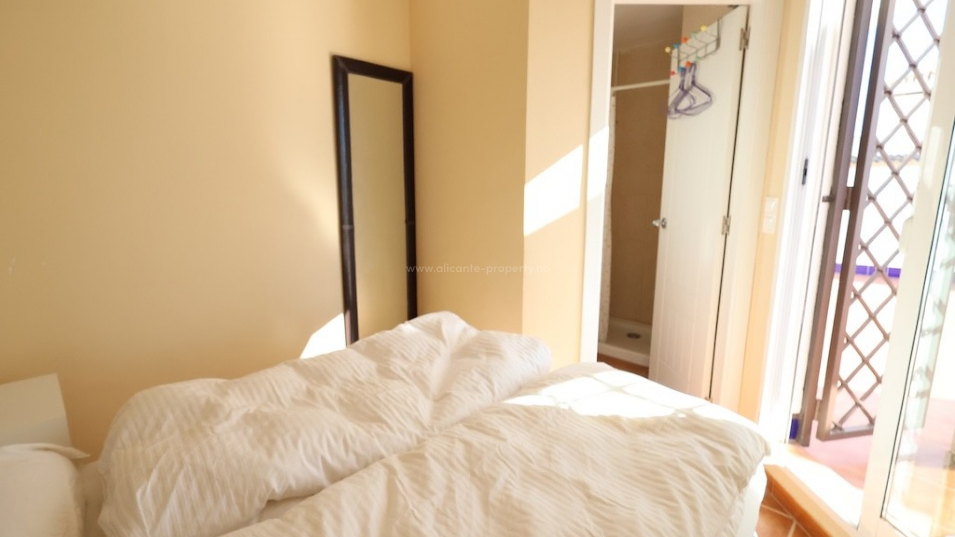 Bungalow en Lomas de Campoamor