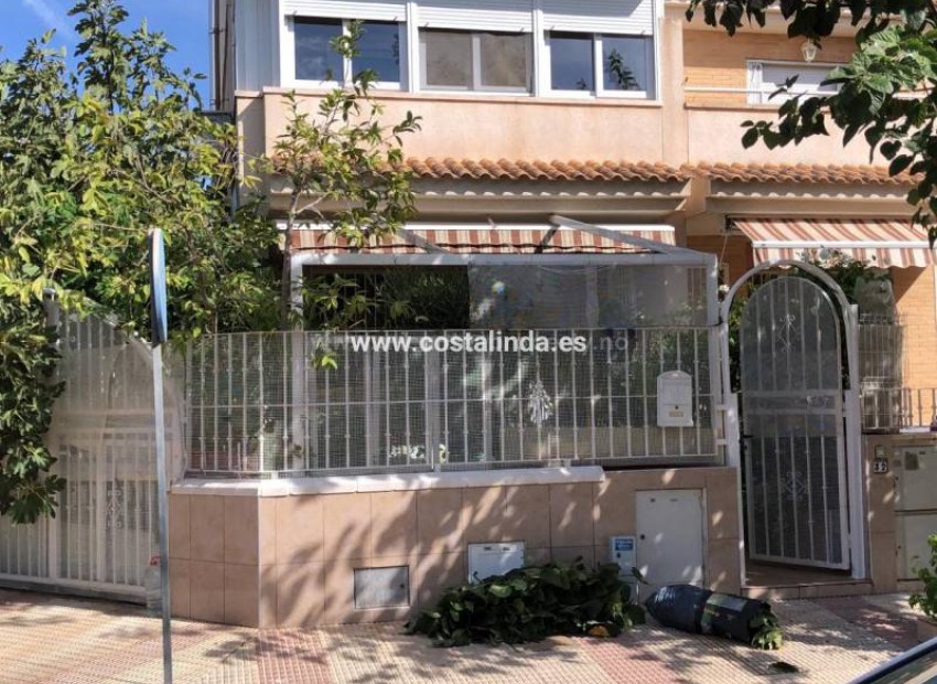 Bungalow en Los Alcazares