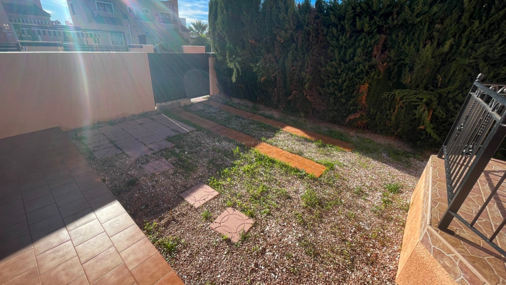 Bungalow en Los Montesinos Centro