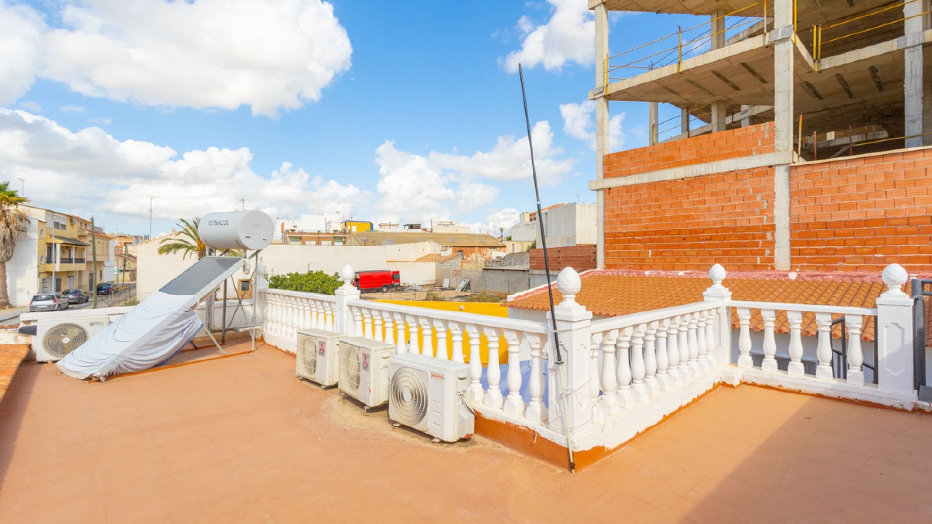 Bungalow en Los Montesinos Centro