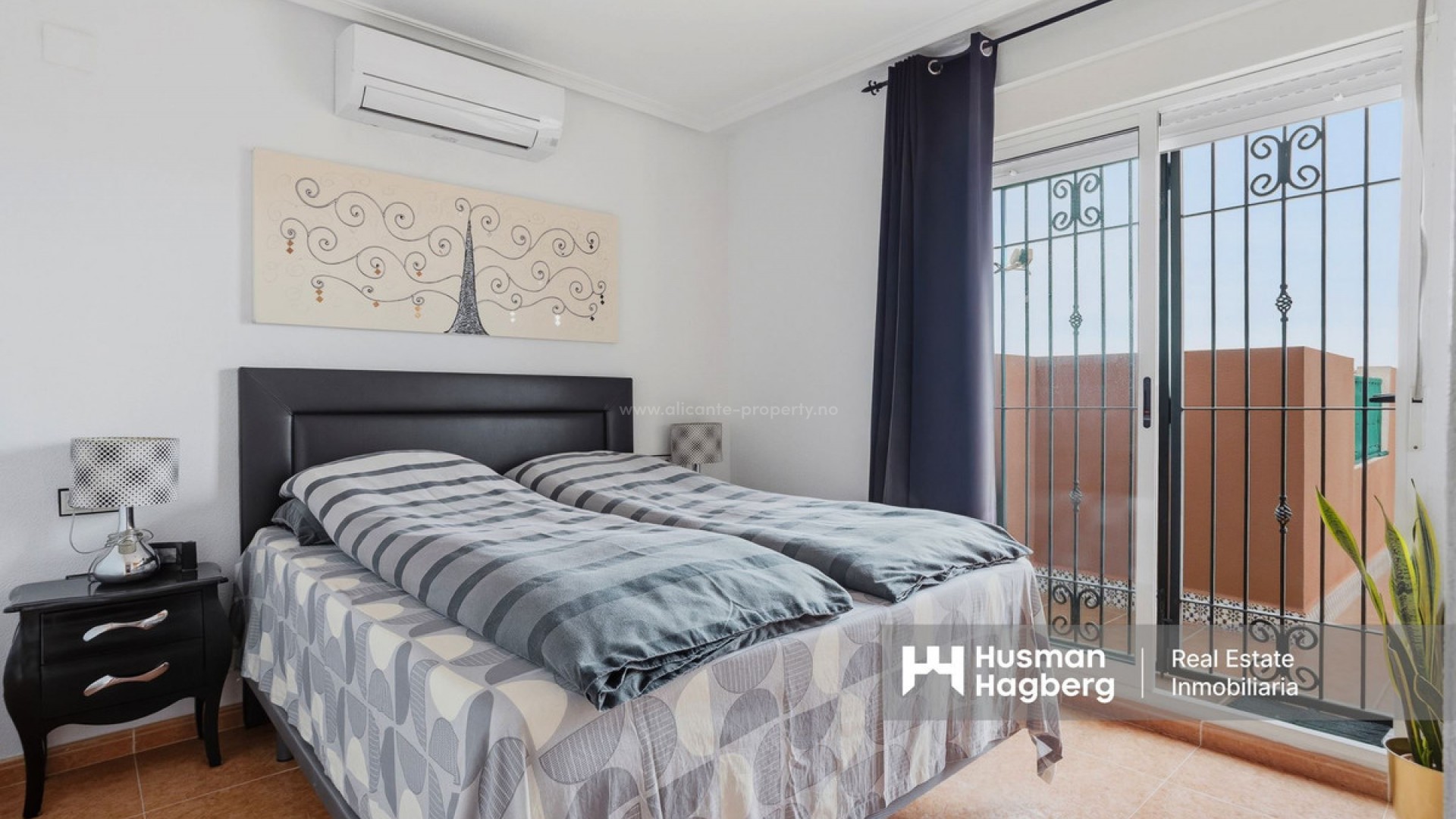 Bungalow en Los Montesinos Centro