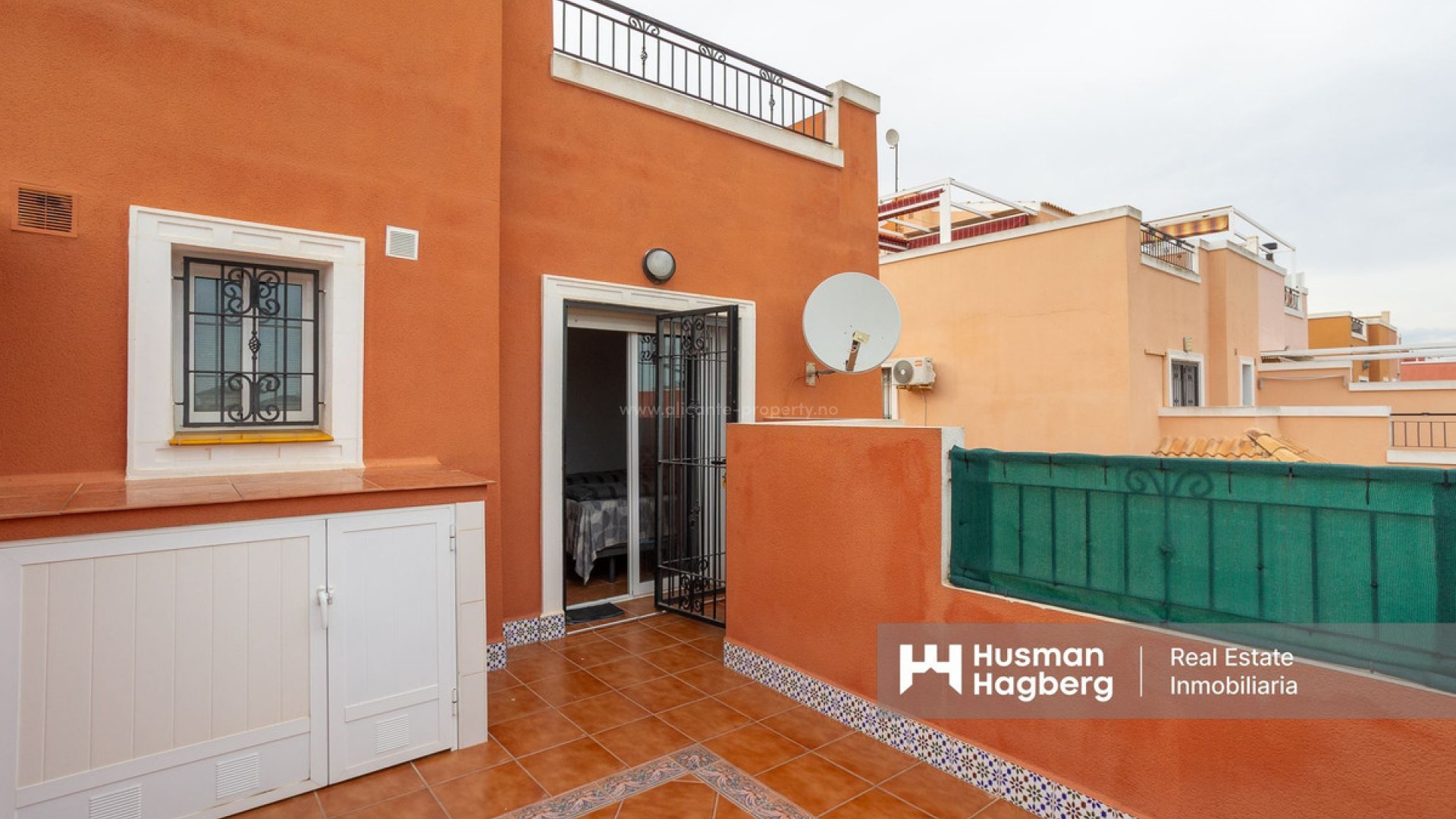 Bungalow en Los Montesinos Centro