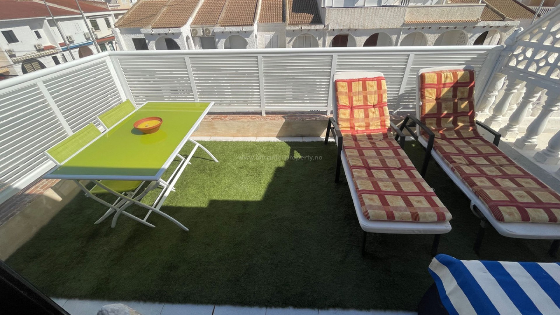 Bungalow en Mil Palmeras