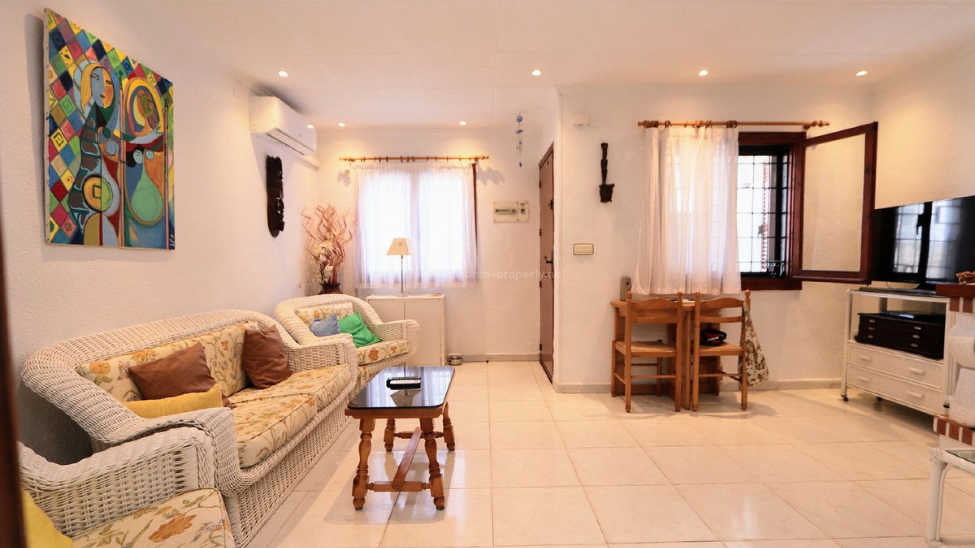 Bungalow en Mil Palmeras