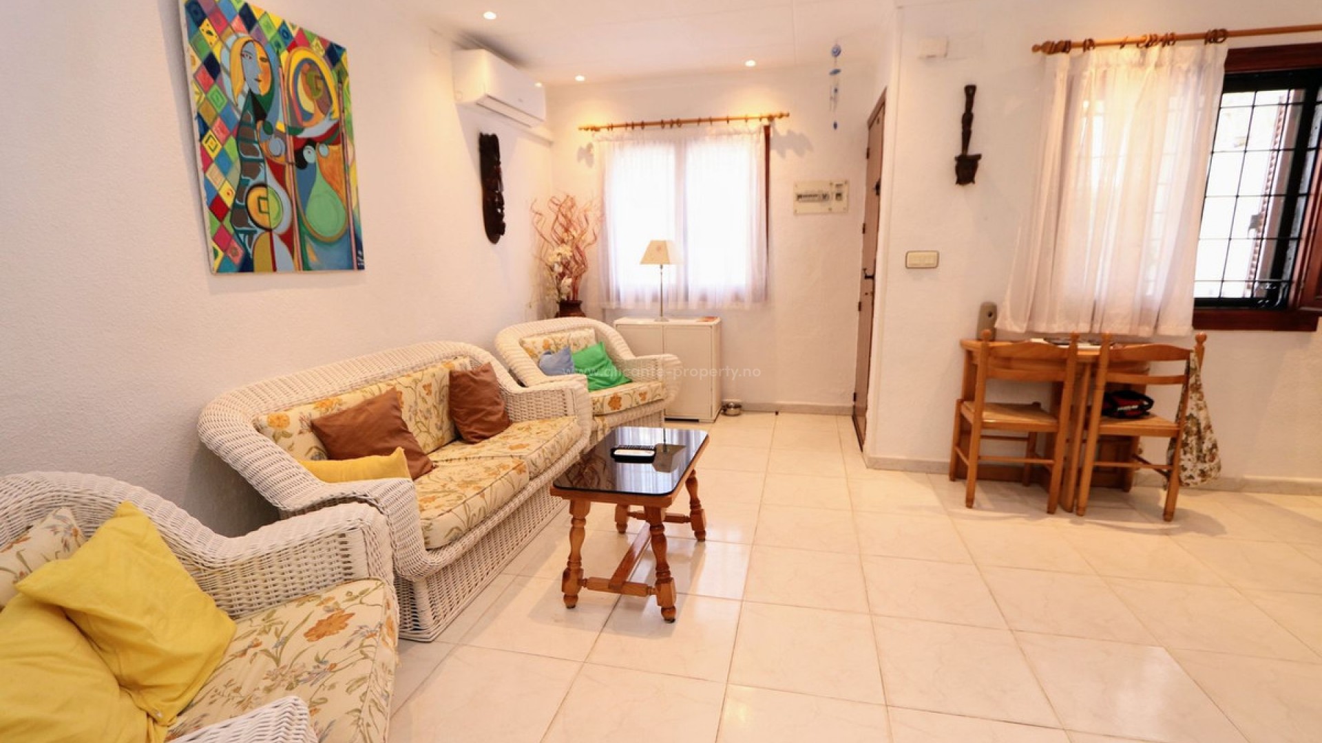 Bungalow en Mil Palmeras