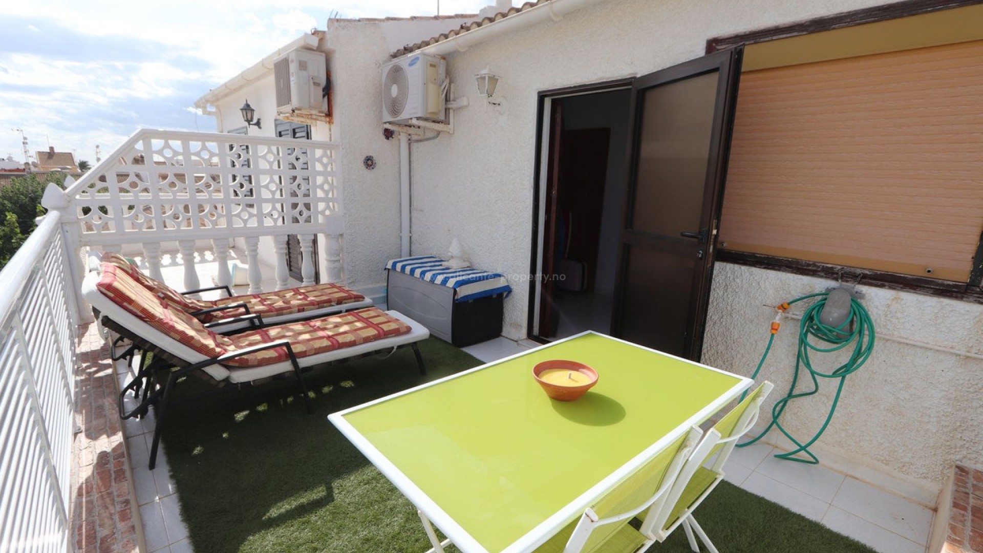 Bungalow en Mil Palmeras