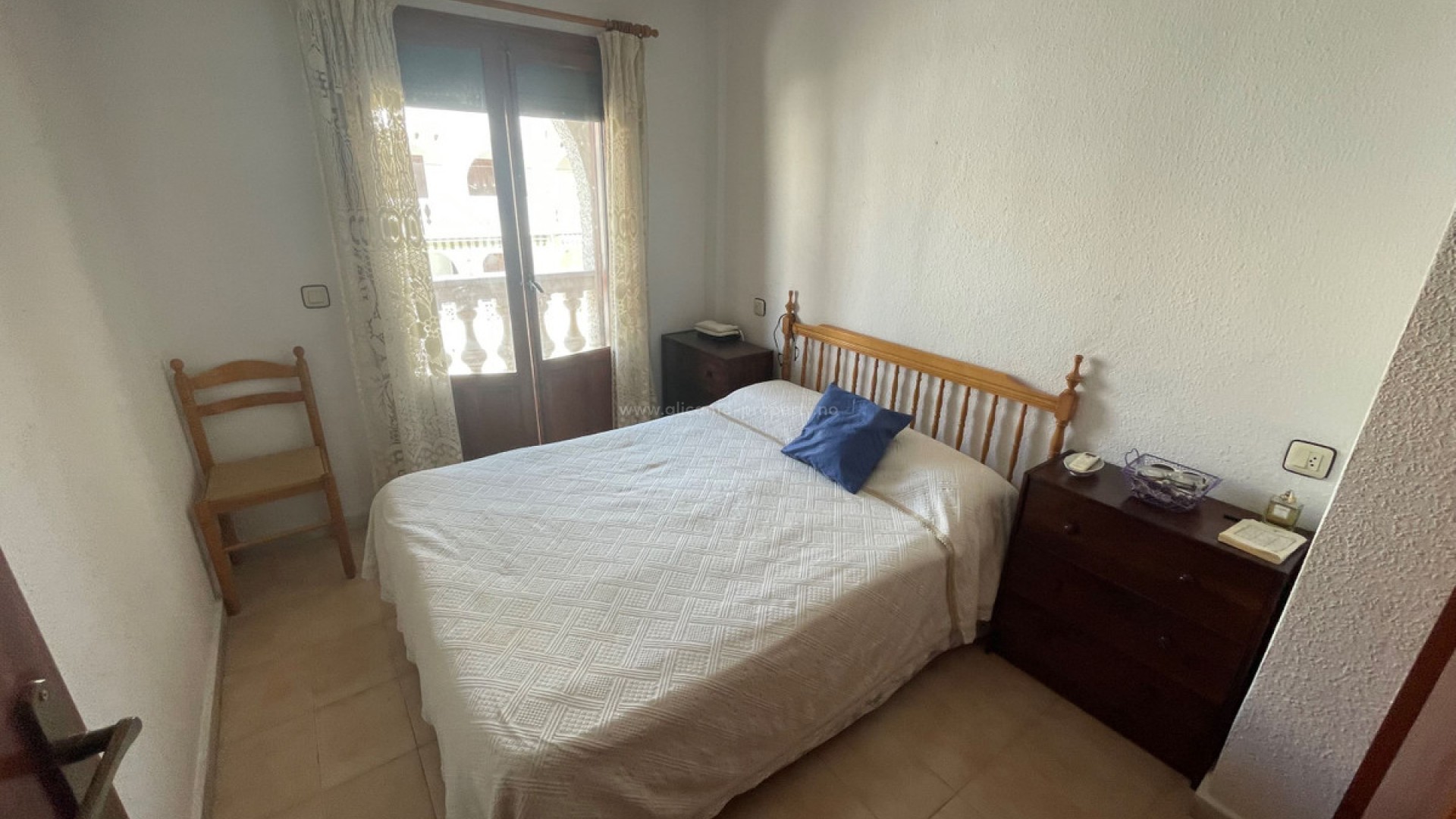 Bungalow en Mil Palmeras