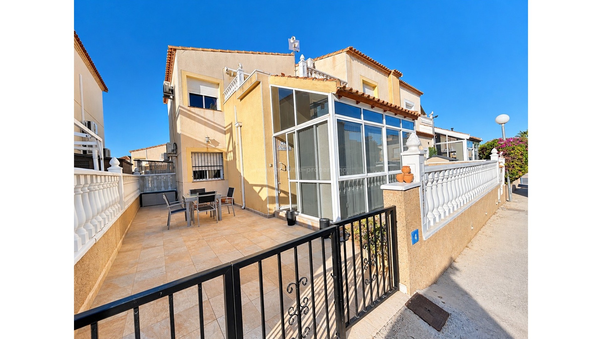 Bungalow en Montebello