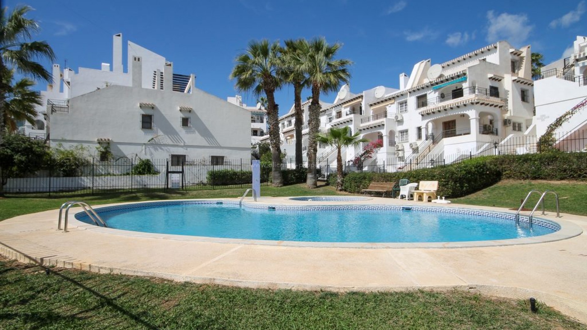 Bungalow en Orihuela Costa