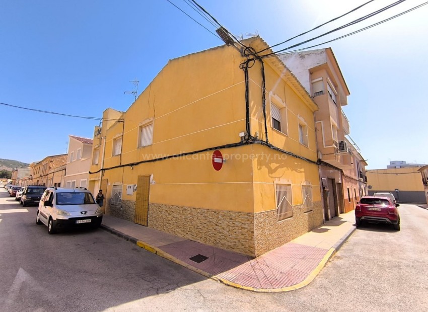 Bungalow en Pinoso Centro