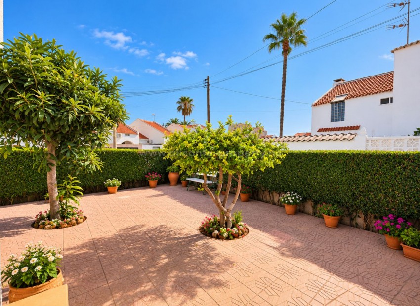 Bungalow en Playa de los Locos