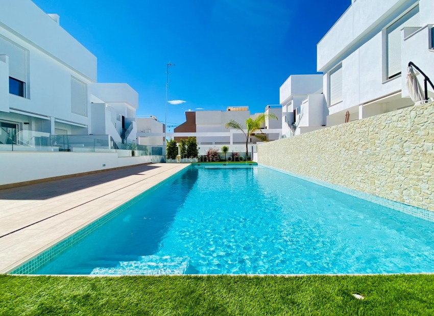 Bungalow en pueblo