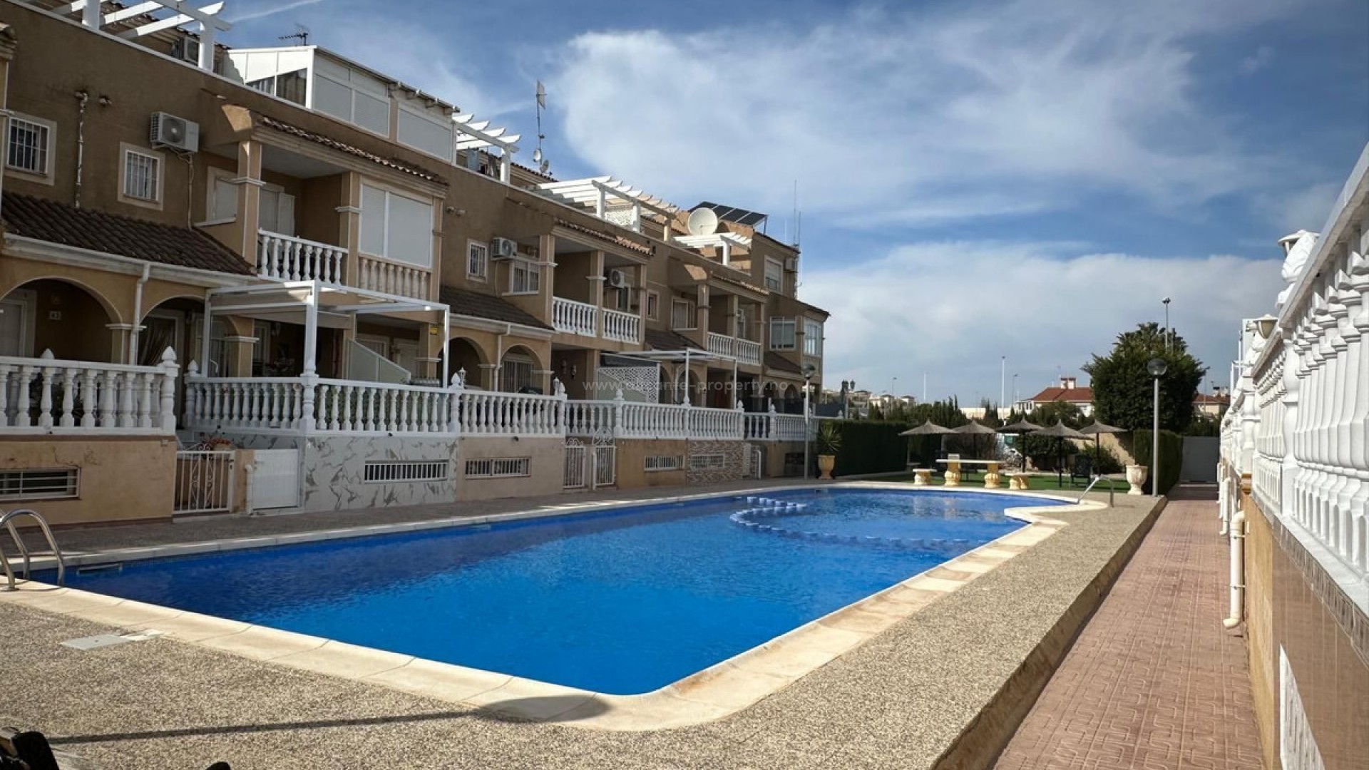 Bungalow en Punta Prima