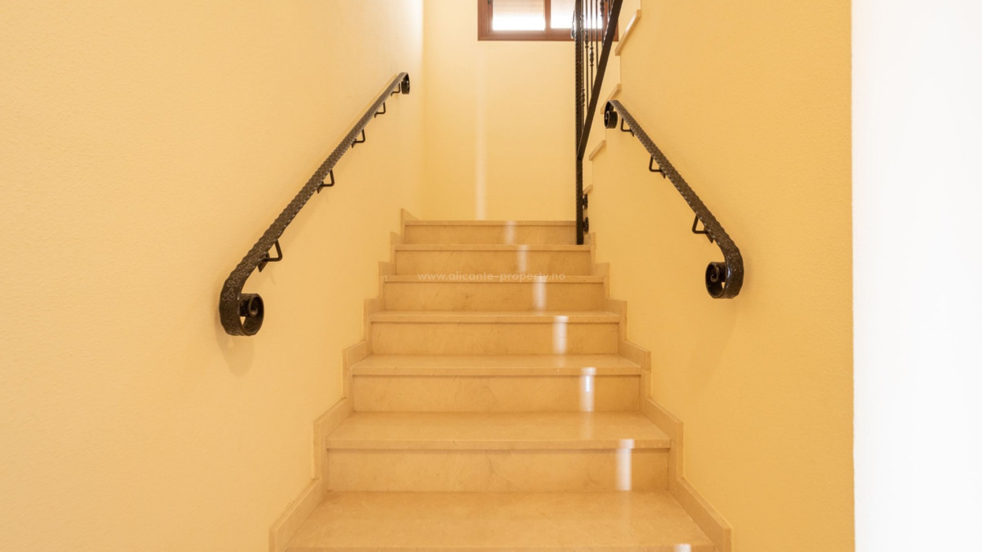 Bungalow en San Miguel de Salinas Centro