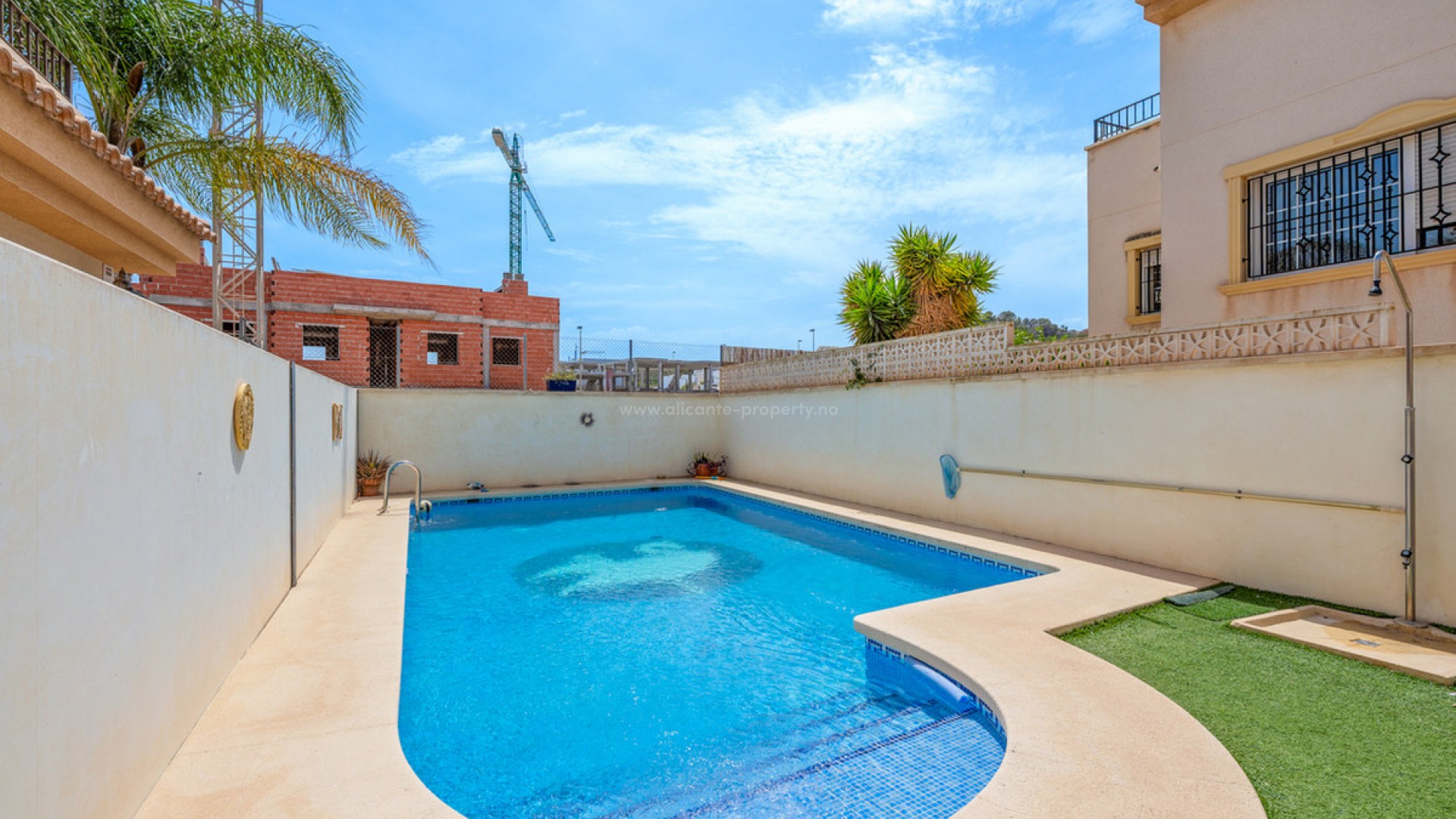Bungalow en San Miguel de Salinas Centro