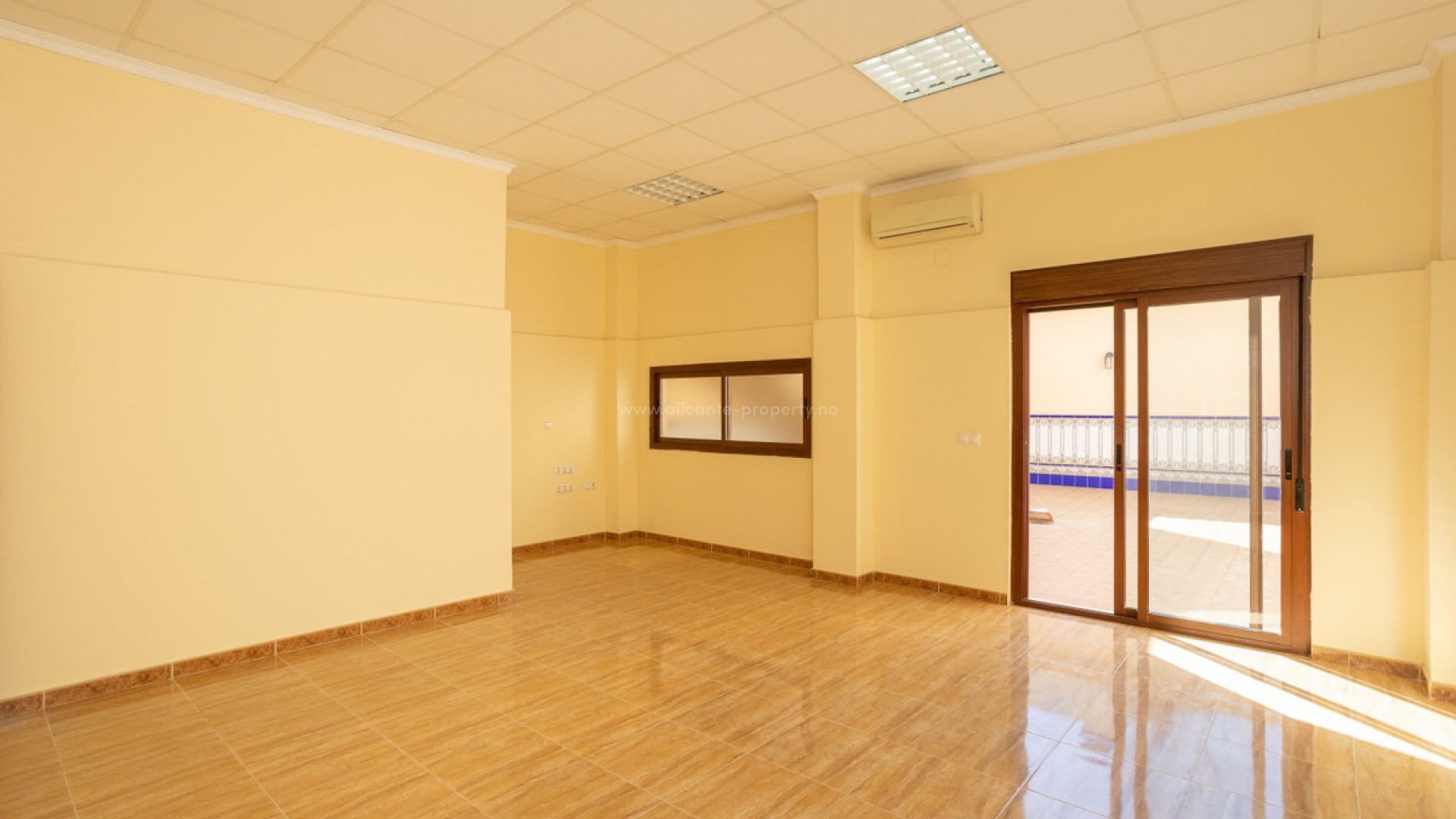 Bungalow en San Miguel de Salinas Centro