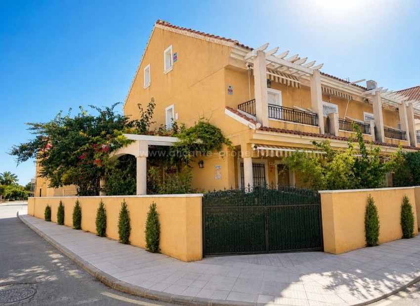 Bungalow en Torre De La Horadada