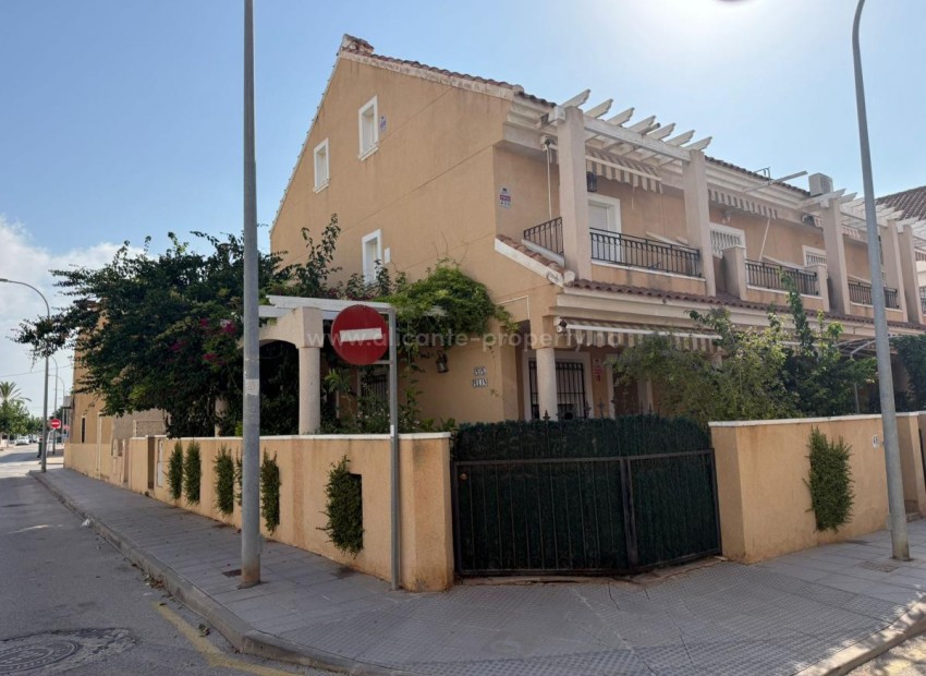 Bungalow en Torre De La Horadada