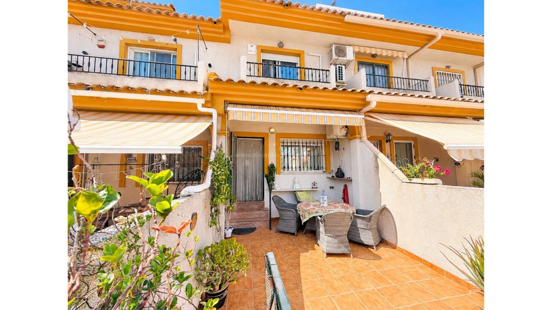 Bungalow i Daya Nueva Centro