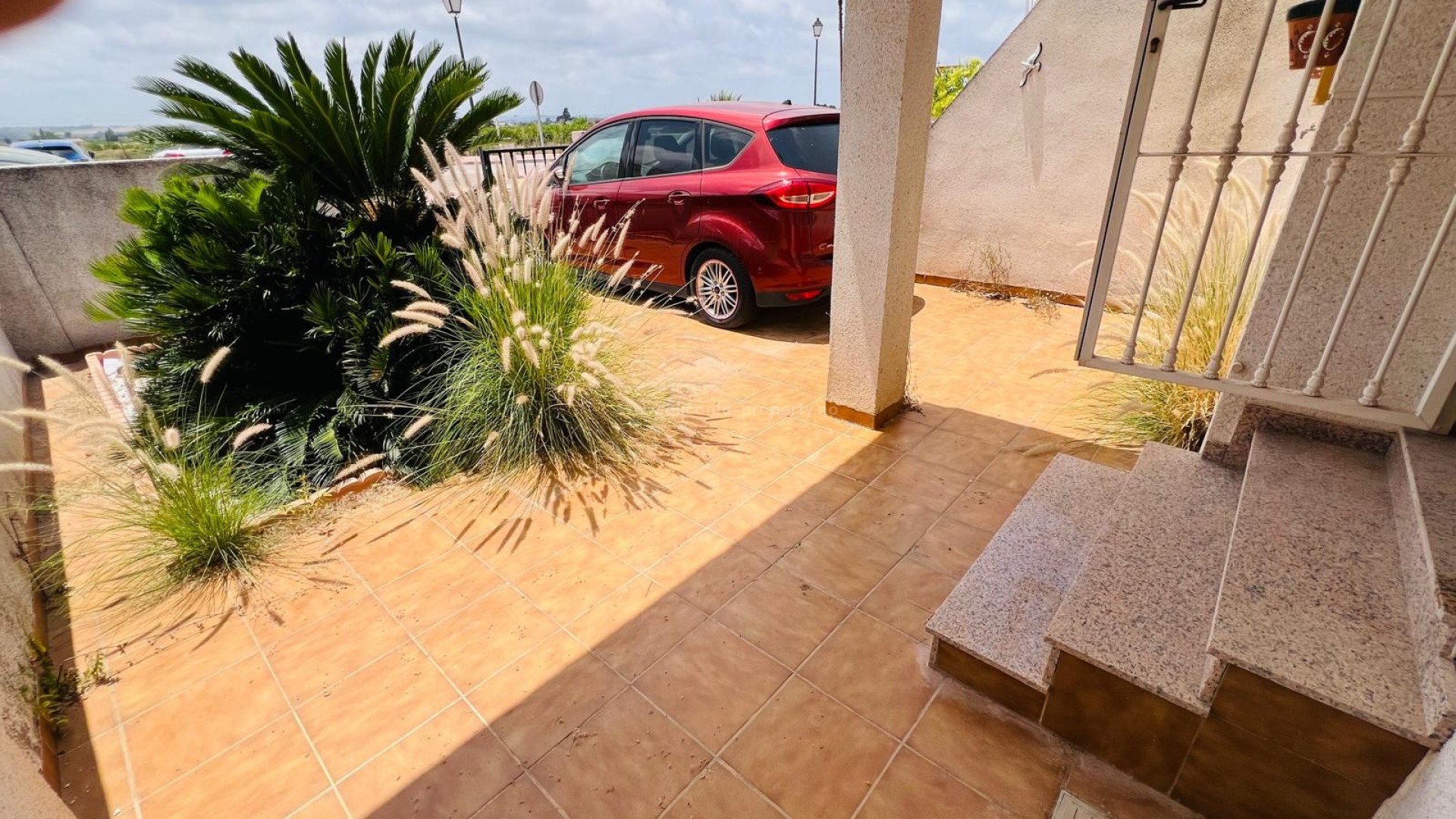 Bungalow i Daya Nueva