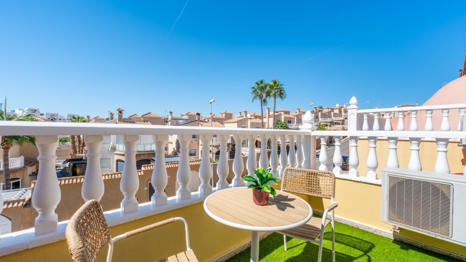 Bungalow i El Galan