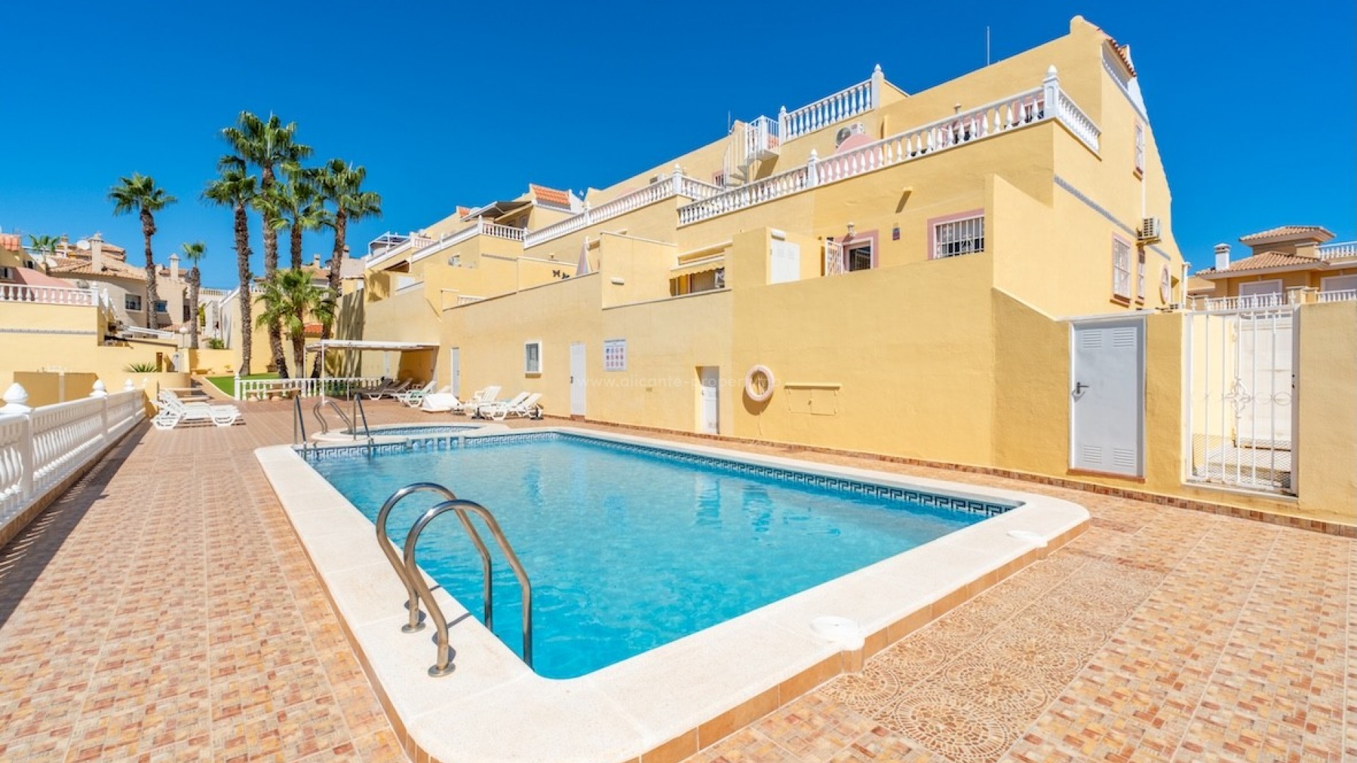 Bungalow i El Galan
