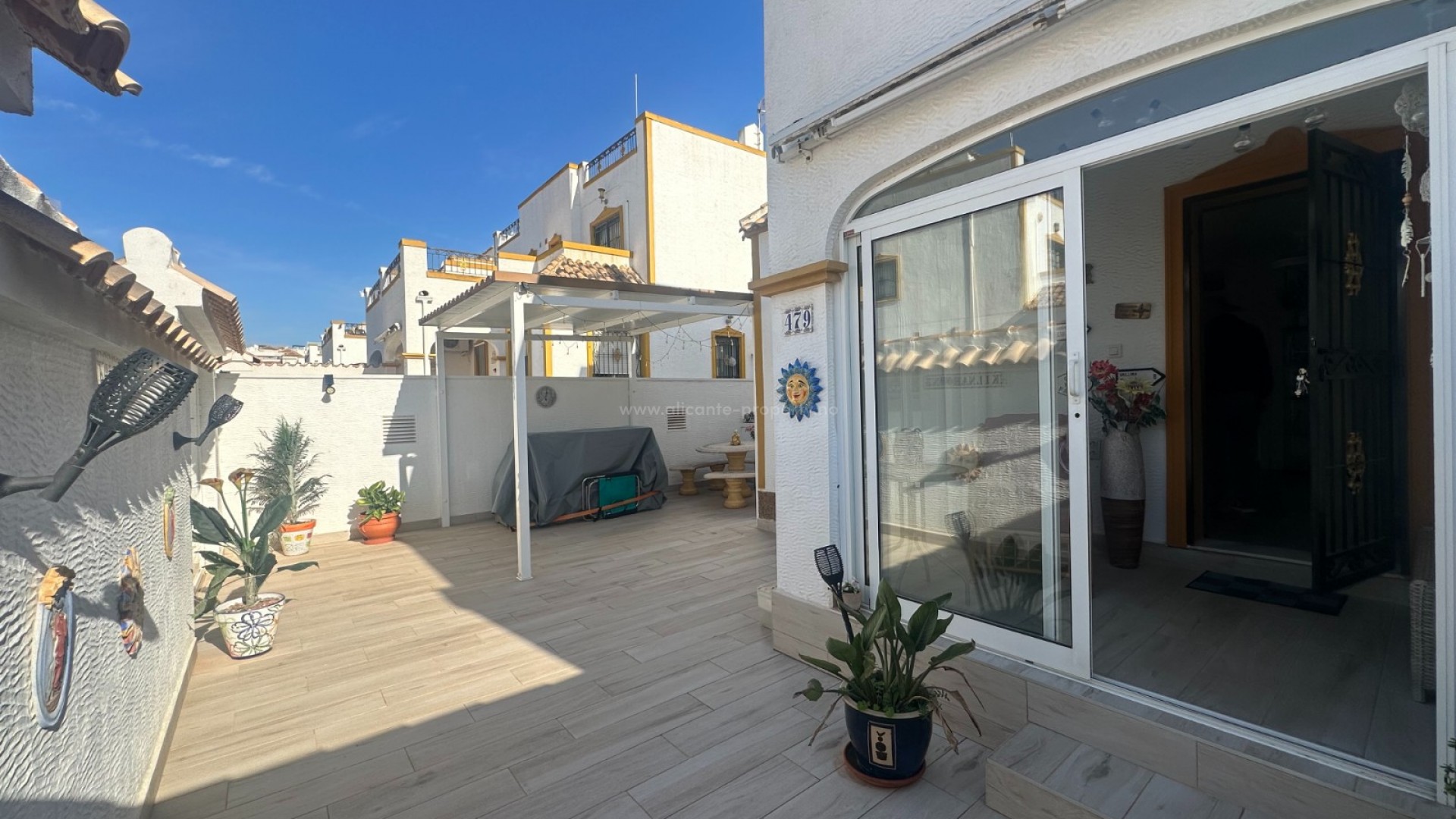 Bungalow i Entre Naranjos