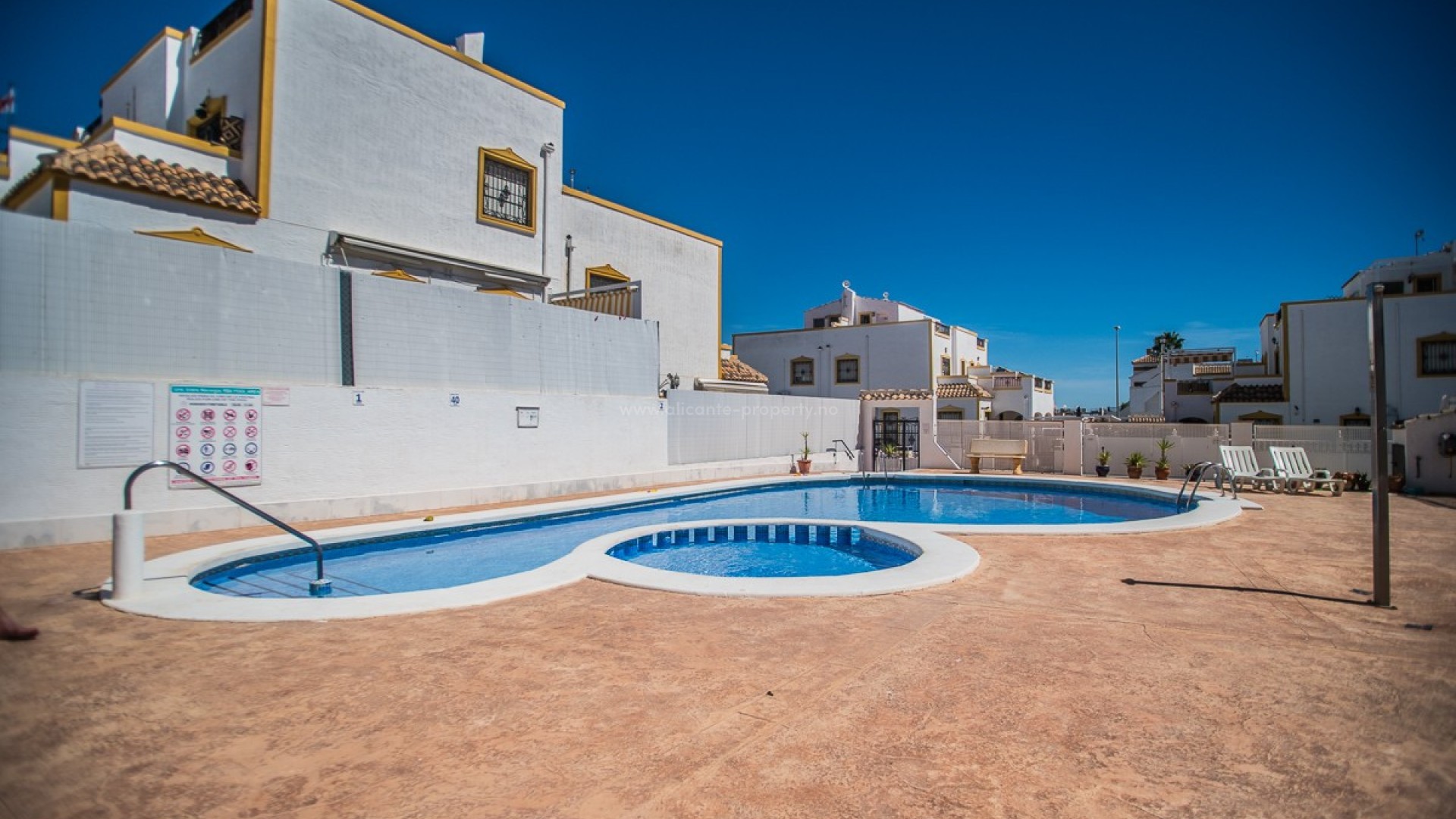 Bungalow i Entre Naranjos