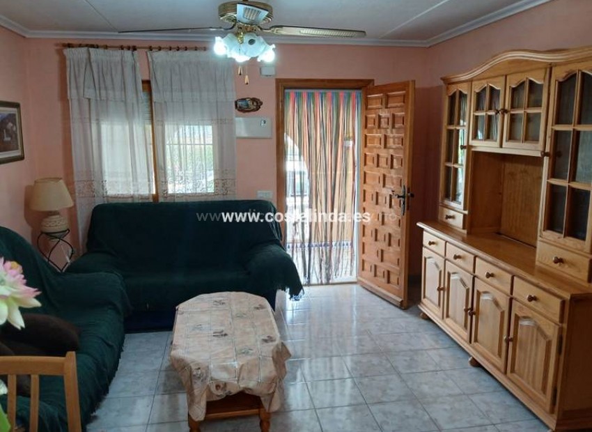 Bungalow i Los Alcazares