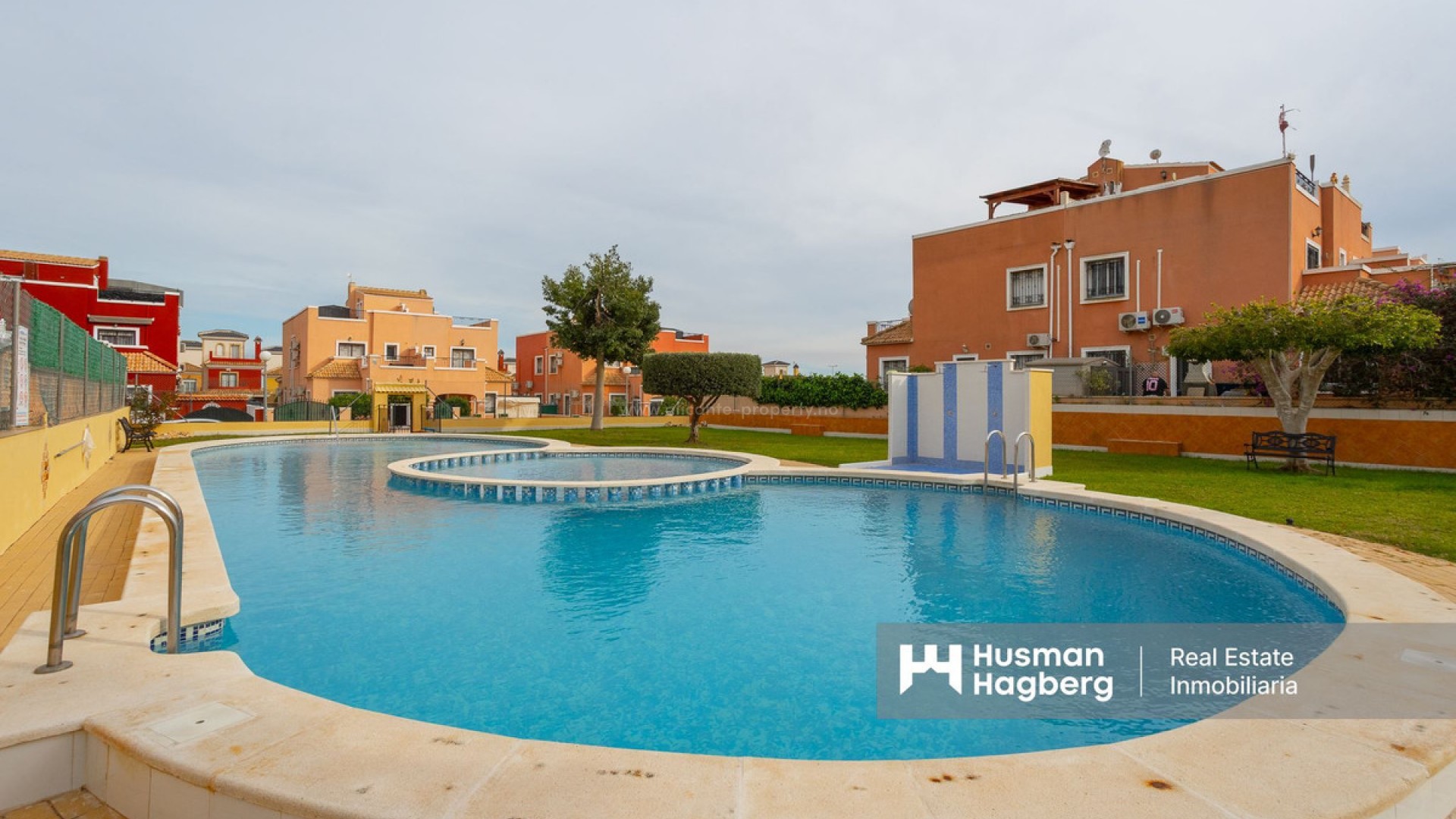 Bungalow i Los Montesinos Centro