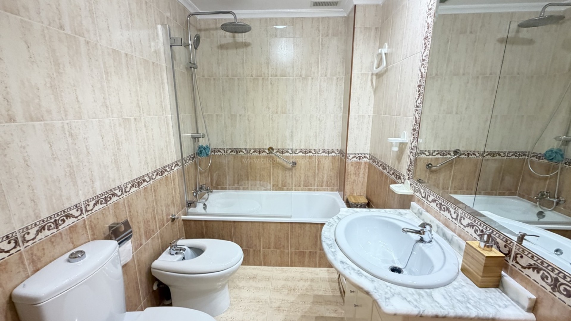 Bungalow i Playa Flamenca