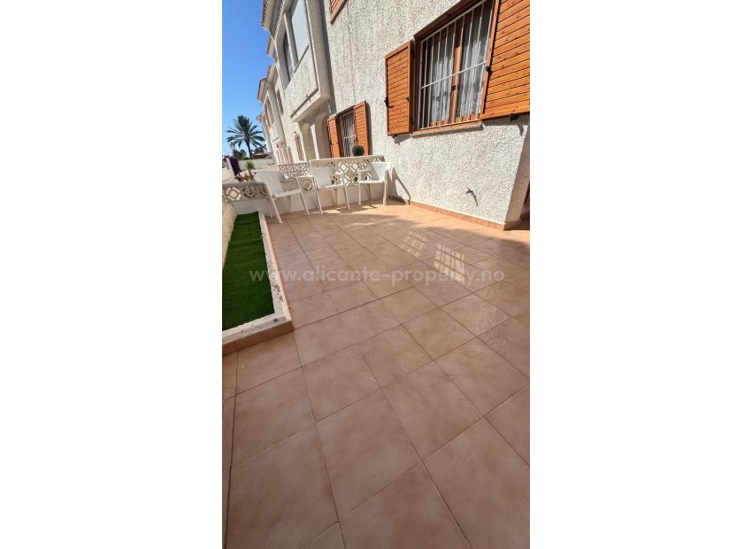 Bungalow i Playa Flamenca