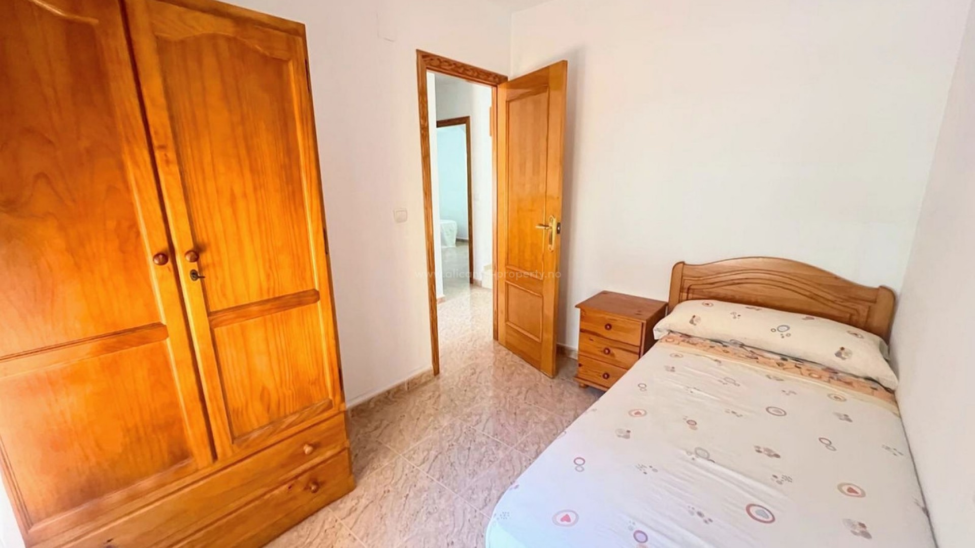 Bungalow i Santiago de la Ribera