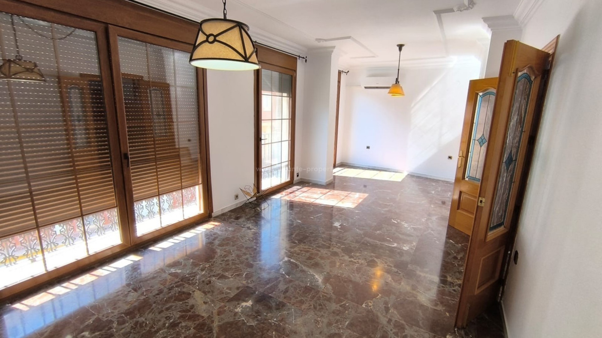 Bungalow i Sax Centro