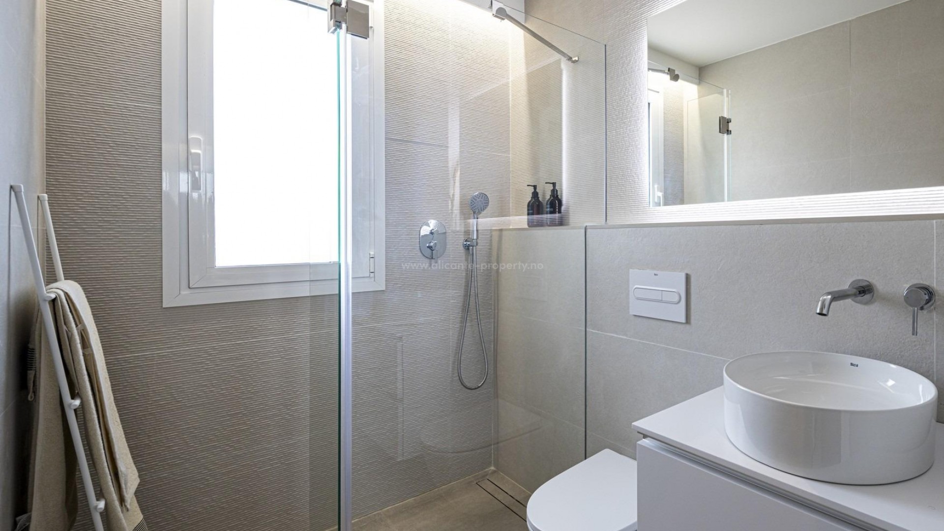 Bungalow i Torre De La Horadada