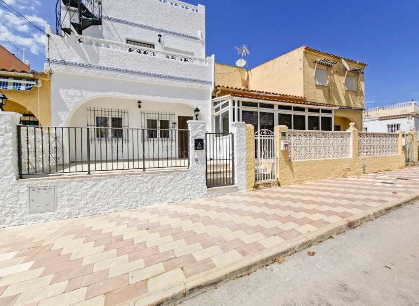 Bungalow i Urb. La Marina