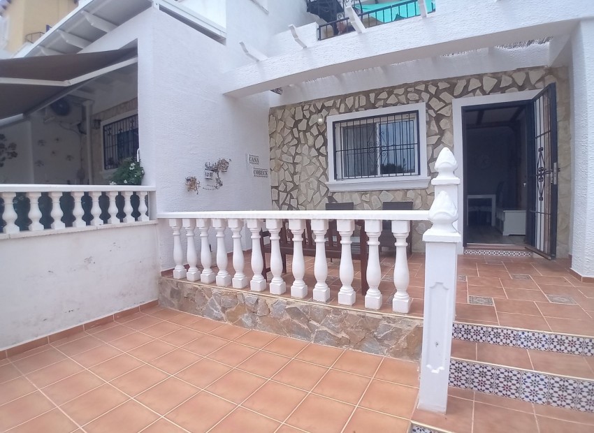 Bungalow in Algorfa