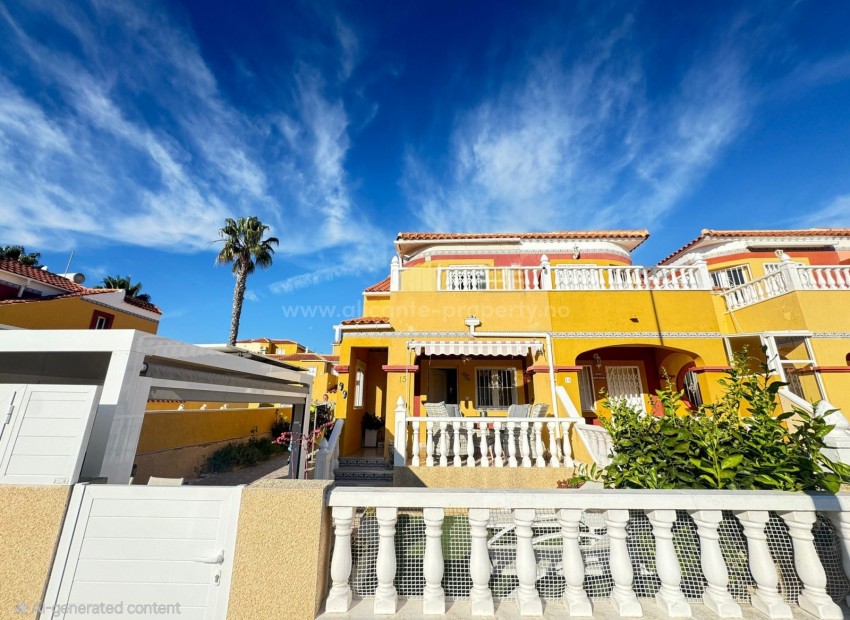Bungalow in Cabo Roig