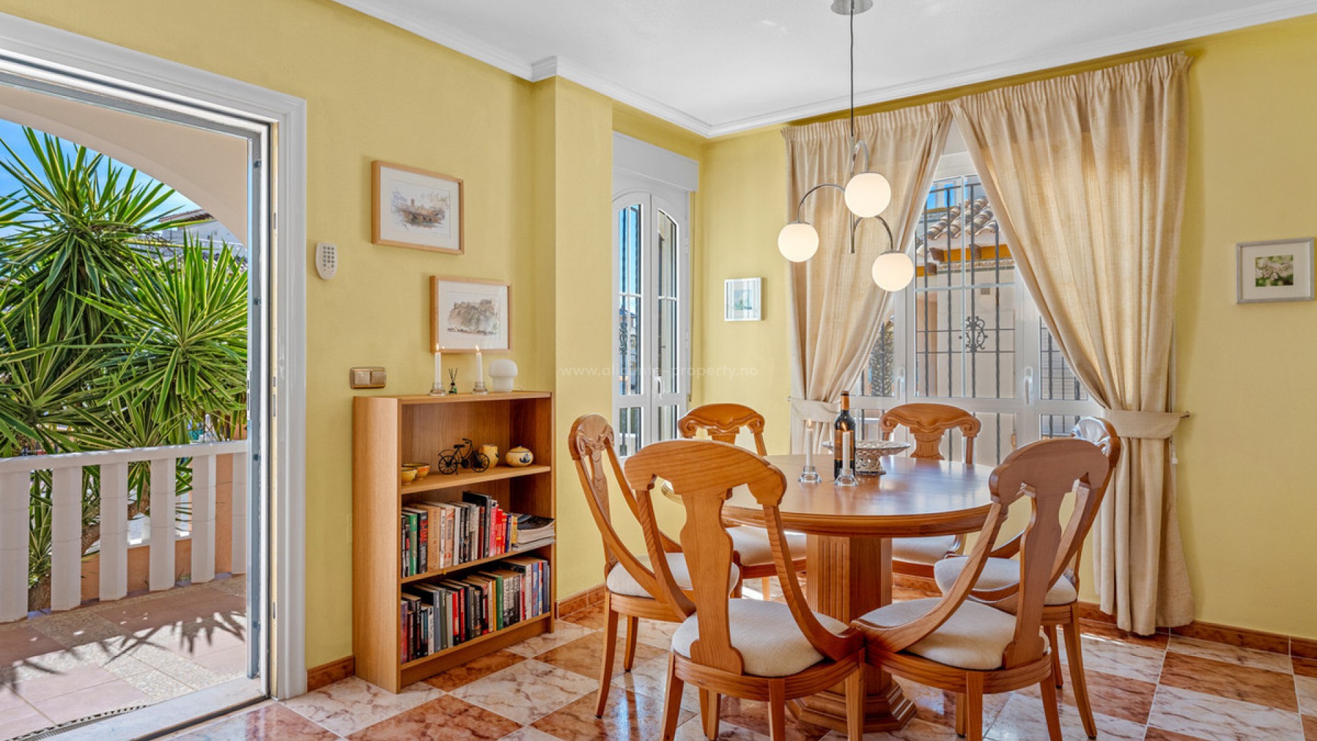 Bungalow in Cabo Roig