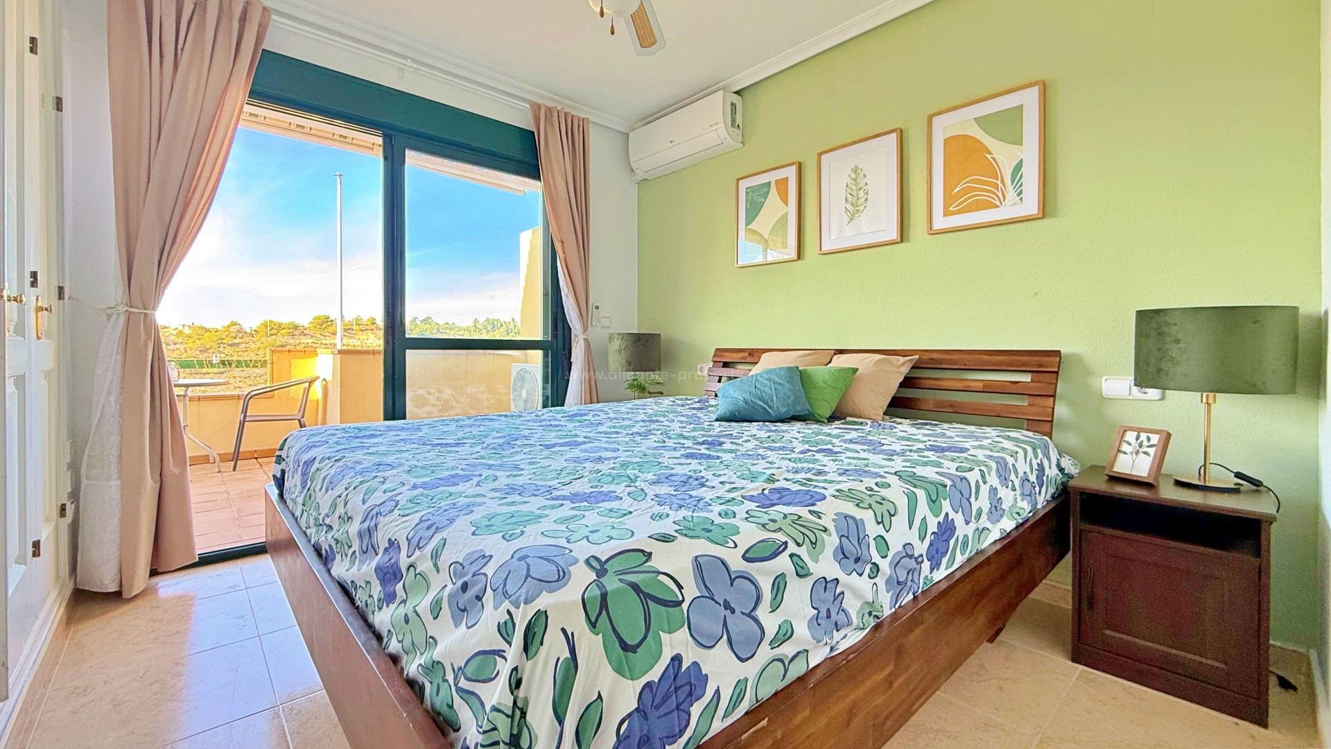 Bungalow in Campoamor